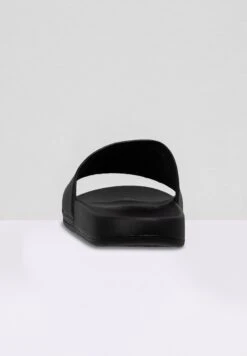 Fila Mules - Black -Magasin De Mode Et De Sport 043bf5a227914224bd53561f2ebfe84f scaled