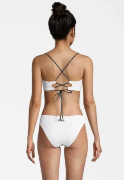 Fila Sarconi Cutout Set - Bikini - Bright White -Magasin De Mode Et De Sport 0dc09a7818524975a8c07ff5b8732611 scaled