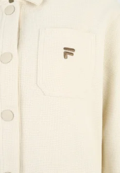 Fila Apparel Civita Cropped - Veste Légère - Antique White -Magasin De Mode Et De Sport 1730963a9c0346a1b3dc42b16a55432d scaled