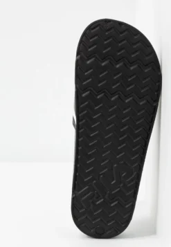 Fila Morro Bay - Tongs - Black -Magasin De Mode Et De Sport 2e31dbe940144903890e67d0f8d5e210 scaled