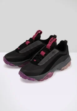 Fila Footwear Loligo Cb Wmn - Baskets Basses - Black Carmine -Magasin De Mode Et De Sport 2f31f181db2e4451aa002bf43baa8483 scaled
