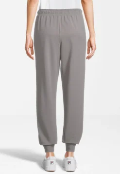 Fila Balimo - Pantalon De Survêtement - Night Owl 7 Fila Balimo - Pantalon De Survêtement - Night Owl -Magasin De Mode Et De Sport 3b057915546d4e819c8a2bc6b439e0ac scaled