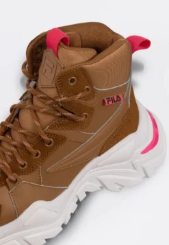 Fila Footwear Electrove Desert - Baskets Montantes - Chipmunk -Magasin De Mode Et De Sport 46a72ee565194462a05a50b2c35cfcb9 scaled