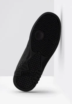 Fila Fxventuno Wmn - Baskets Basses - Black-Silver -Magasin De Mode Et De Sport 4dc7e512360a4d7db8c7aaa5414cef65 scaled