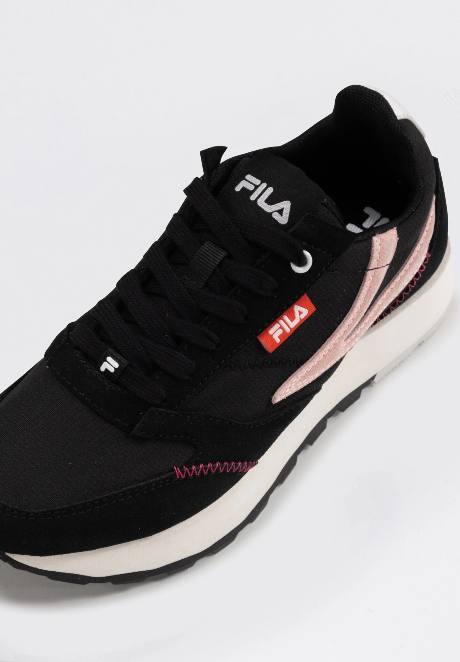 Fila Run Formation - Baskets Basses - Black Pale Rosette 7 Fila Run Formation - Baskets Basses - Black Pale Rosette – Image 7