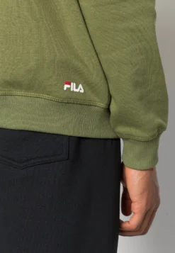Fila Barumini Hoody Unisex - Sweat À Capuche - Loden Green 9 Fila Barumini Hoody Unisex - Sweat À Capuche - Loden Green -Magasin De Mode Et De Sport 6427be95ee2e4838acfa3960208a21e2 scaled