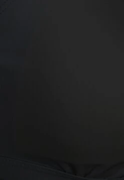 Fila Sarconi Cutout Set - Bikini - Black -Magasin De Mode Et De Sport 655b8eaf4c944342b0ac35fd333b69e3 scaled