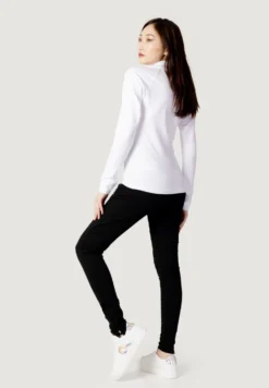 Fila Benidorm Faw0414 - Sweat Zippé - White -Magasin De Mode Et De Sport 73421ed2f47a4466871a69aeb768db92 scaled