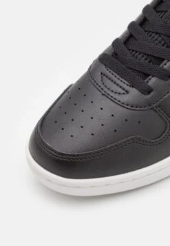 Fila Netforce Unisex - Baskets Basses - Black/Gray Violet/White -Magasin De Mode Et De Sport 77c14e2daba348fb895327c6af2a5ad1 scaled