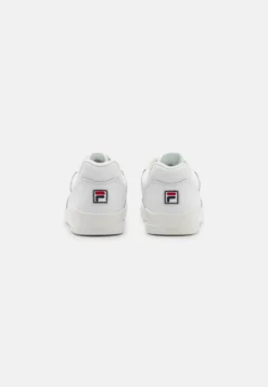 Fila Town Classic Unisex - Baskets Basses - White -Magasin De Mode Et De Sport 80698e2e540b404ba0836aa750ae2017 scaled