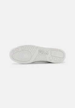 Fila Town Classic Unisex - Baskets Basses - White -Magasin De Mode Et De Sport 84d0ded362f24014aa93999c5d0de9ad scaled