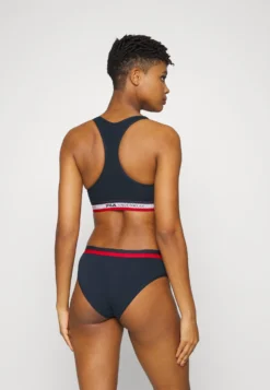 Fila Women Brief 3 Pack - Slip - Navy -Magasin De Mode Et De Sport 853063c6934348148af06ff46a73d216 scaled