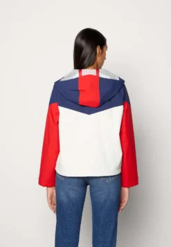 Fila Toprakcuma - Veste Coupe-Vent - Medieval Blue -Magasin De Mode Et De Sport 871b20f0f8df4bcd9d3d97ad45767b4d scaled