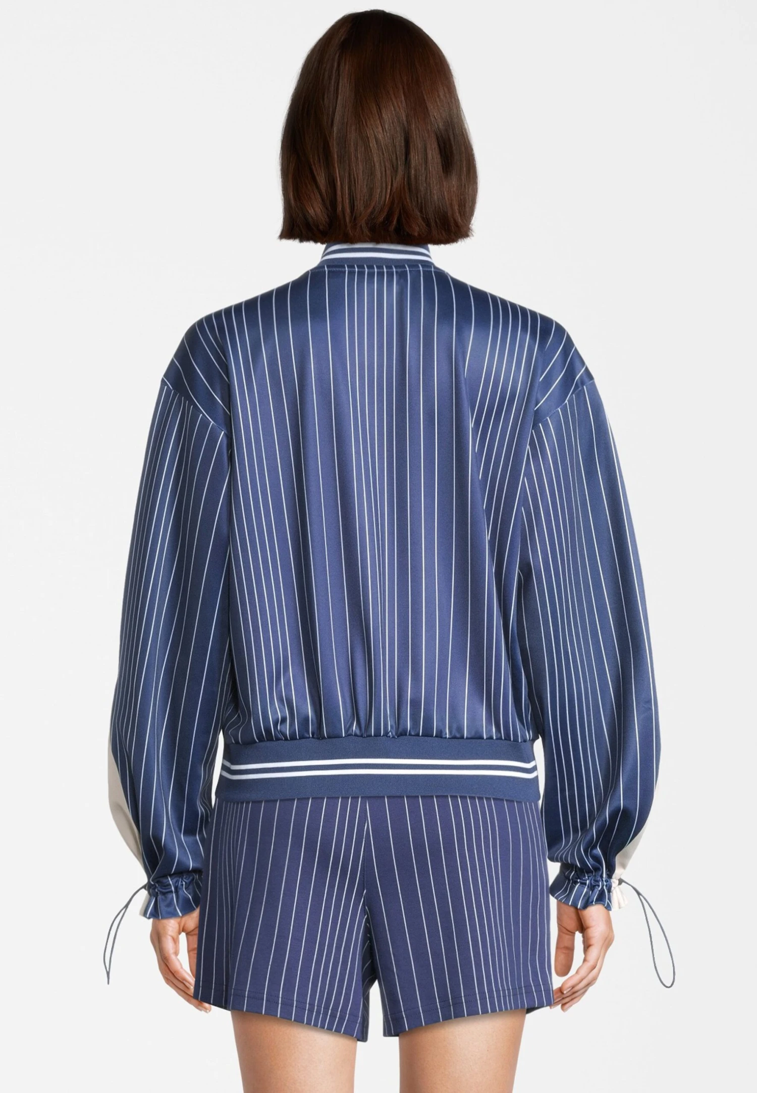 Fila Torrelavega - Veste De Survêtement - Medieval Blue Antique White Irregular Striped 3 Fila Torrelavega - Veste De Survêtement - Medieval Blue Antique White Irregular Striped – Image 3