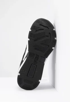 Fila Baskets Basses - Black White -Magasin De Mode Et De Sport 913b007dfb33492e80bdb0b0b72f57d2 scaled