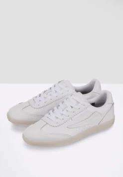 Fila Baskets Basses - White -Magasin De Mode Et De Sport 916d57524dc64104aab176b6c59e6529 scaled