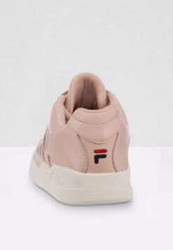 Fila Baskets Basses - Peach Whip -Magasin De Mode Et De Sport 994f494271584f7bb385412180536c8b scaled