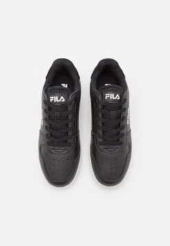 Fila Netforce Unisex - Baskets Basses - Black/Gray Violet/White -Magasin De Mode Et De Sport 9b357459503c429abdc7f2cb40d69c13 scaled