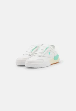 Fila Modern - Baskets Basses - White/Brook Green -Magasin De Mode Et De Sport a4fe2d7b9c2e4875a84c1fa808290043 scaled