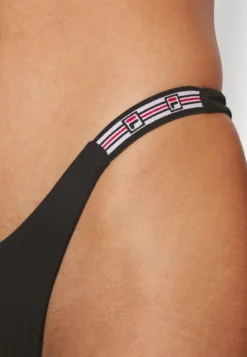 Fila Woman 2 Pack - String - Black/Red 13 Fila Woman 2 Pack - String - Black/Red -Magasin De Mode Et De Sport a6b8c0c272904413bee1fd4638092e9a scaled