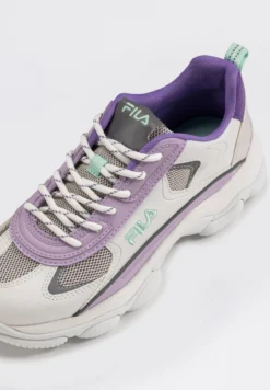 Fila Strada Lucid Wmn - Baskets Basses - White Fair Orchid -Magasin De Mode Et De Sport a831d7dabea64eeebdec4167077a33ed scaled