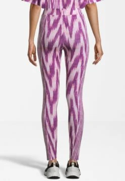 Fila Calla Heigh Waist - Collants - Purple Abstract Etno Aop -Magasin De Mode Et De Sport a85f037d272f4845bb4d20984a88997b scaled