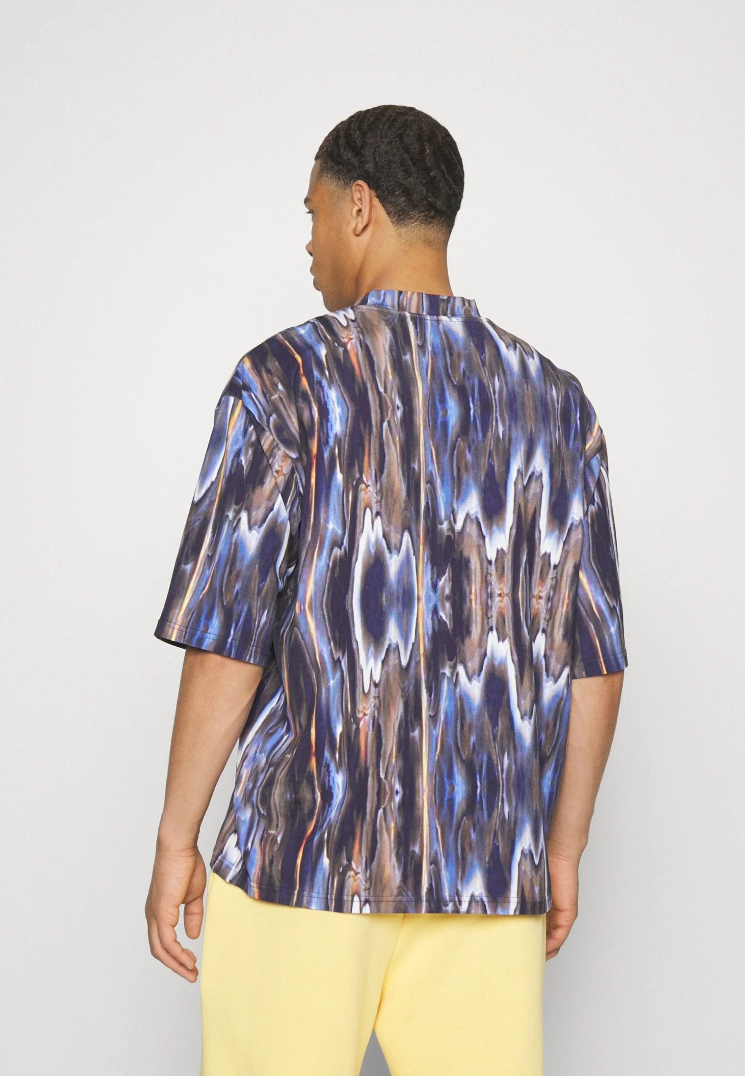 Fila Commercy Oversized Tee Unisex - T-Shirt Imprimé - Blue Melting 3 Fila Commercy Oversized Tee Unisex - T-Shirt Imprimé - Blue Melting – Image 3