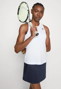 Fila Skort Shiva - Jupe De Sport - Navy -Magasin De Mode Et De Sport aad250cad9664edaae75d355e2061e7b scaled