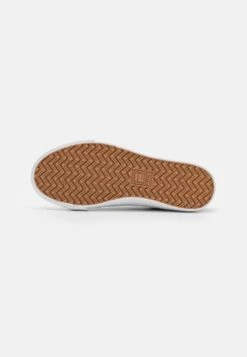 Fila Pointer Classic - Baskets Basses - Navy -Magasin De Mode Et De Sport b2f7bdccfb5049f9ab97f485de743d75 scaled