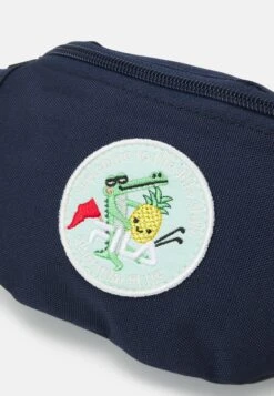 Fila Bhimbar Club Mini Waistbag Unisex - Sac Banane - Medieval Blue -Magasin De Mode Et De Sport b753af4c96ff48c6a7c81059ac0636d2 scaled