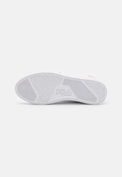 Fila Lusso - Baskets Basses - White/Gold -Magasin De Mode Et De Sport c3914e6ecd9e47a69a76df07bdd72a09 scaled