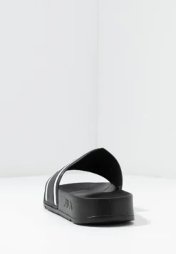 Fila Morro Bay - Tongs - Black -Magasin De Mode Et De Sport ca25367e3cf041439f09fe8dc1ba3a23 scaled