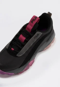 Fila Footwear Loligo Cb Wmn - Baskets Basses - Black Carmine -Magasin De Mode Et De Sport d4d50116524f4410b6d9e6b77fd533e8 scaled