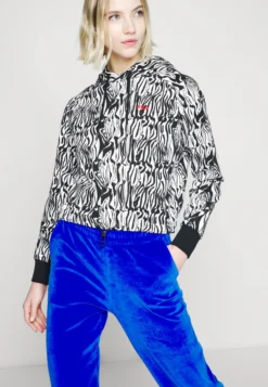 Fila Breza Cropped Hoody - Sweatshirt - Bright White -Magasin De Mode Et De Sport dfb4f374b87f479eb96fa2b0d7b01fee scaled