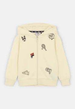 Fila Apparel Bakersield Hooded - Sweat Zippé - Egret -Magasin De Mode Et De Sport e83d5e4f5b8f4132802389e71322c1b7 scaled