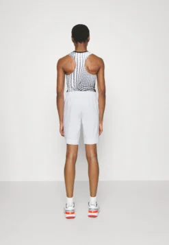 Fila Bermuda Mathilda - Short De Sport - White 7 Fila Bermuda Mathilda - Short De Sport - White -Magasin De Mode Et De Sport ee80c1cd943d402ca4687cf58b3736e2 scaled