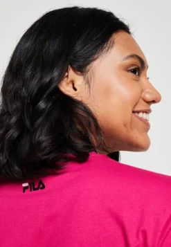 Fila Biga - T-Shirt Basique - Pink Peacock -Magasin De Mode Et De Sport f2f01fb8208b41deb90fc0894b2f166e