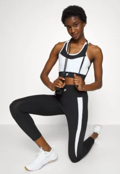 Fila Rabenau High Waist - Collants - Black Beauty/Lucent White -Magasin De Mode Et De Sport fdd5877206f948caa26d036aa0fc9bdc scaled