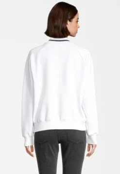 Fila Bialystok - Sweatshirt - Bright White -Magasin De Mode Et De Sport fe08d3cfed2847a99499d08bc78c16a5 scaled