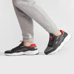 Sneakers Fila - Saluzzo FFM0146.83035 Black/Fila Red 9 Sneakers Fila - Saluzzo FFM0146.83035 Black/Fila Red -Magasin De Mode Et De Sport sneakers fila saluzzo ffm0146 83035 black fila red 4